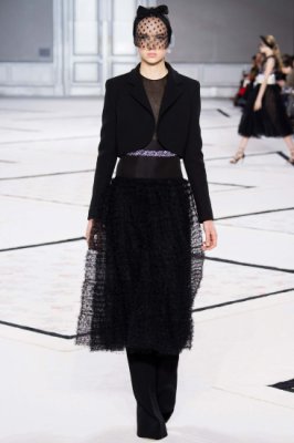 Giambattista Valli2015春夏巴黎高級時(shí)裝秀