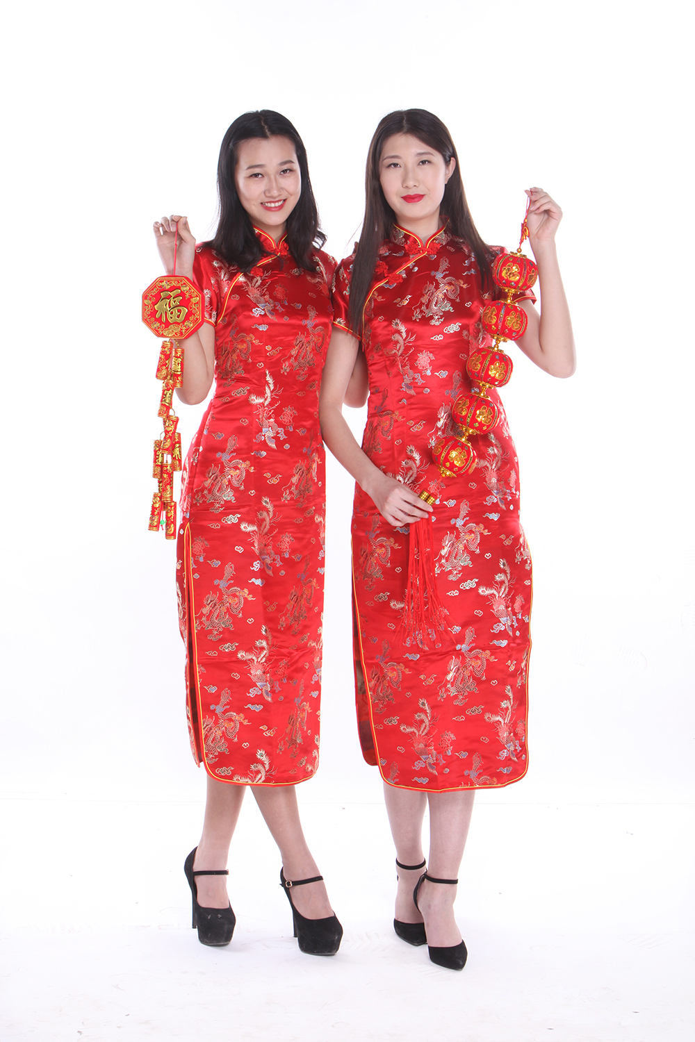 又是一年元宵時(shí) 新絲路祝大家元宵節(jié)快樂